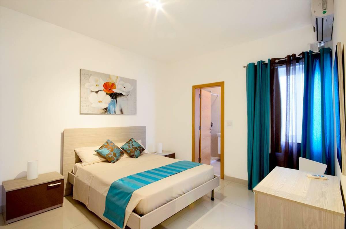 Apartmán Crescent Court F St. Paul's Bay Exteriér fotografie